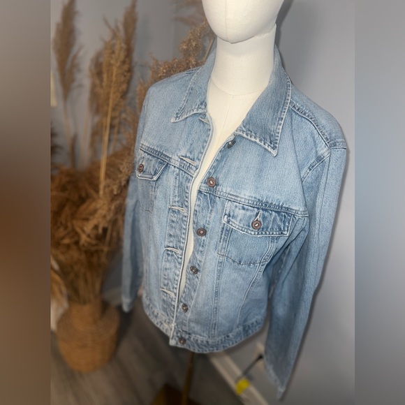 Gap Jean Jacket - Picture 4 of 6